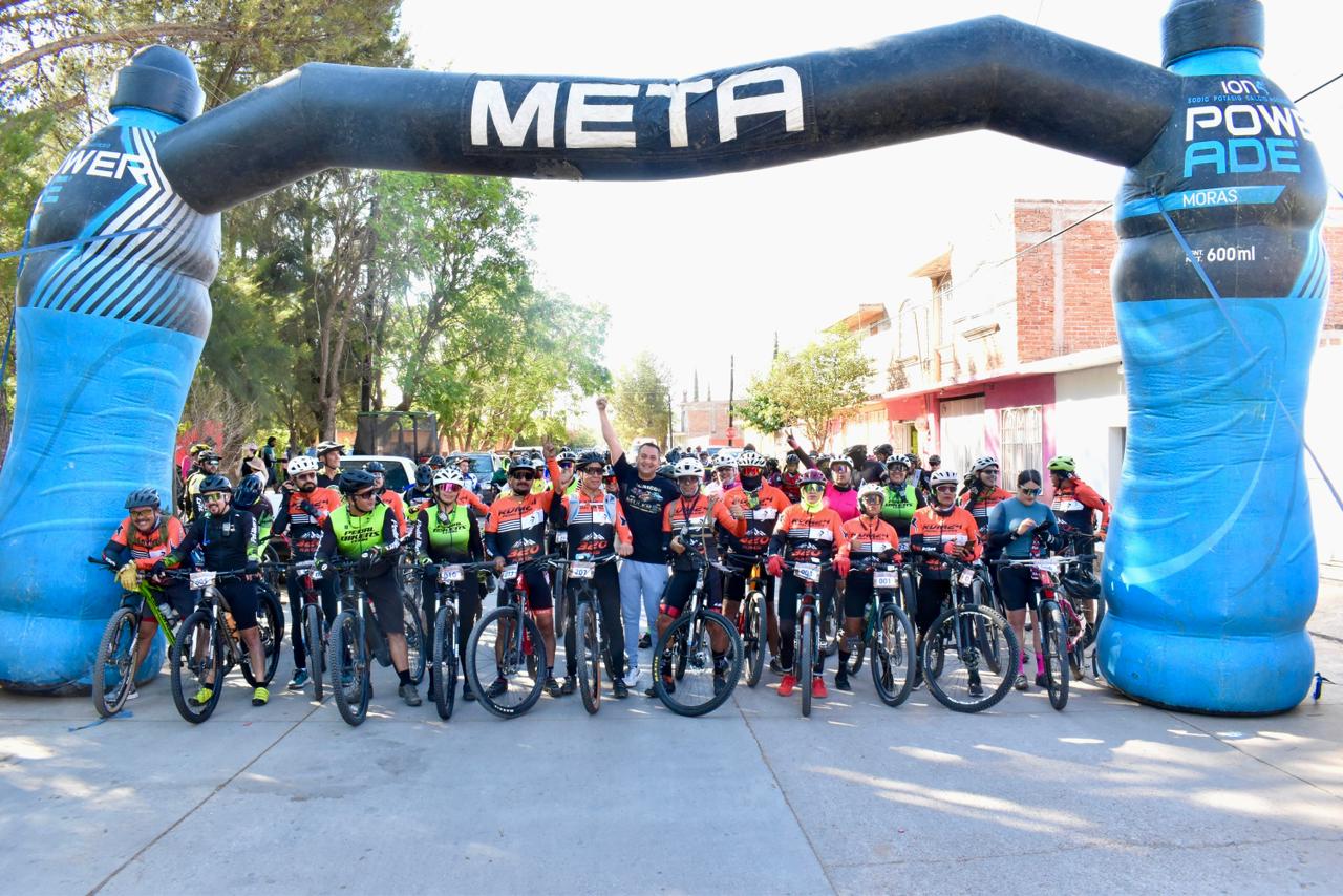 Realizan Paseo Ciclista como parte de la Feria Regional Vicente Guerrero 2026